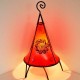 Lampe pyramide à base ronde de cuir peint au henné