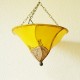 Plafonnier en forme de lys jaune