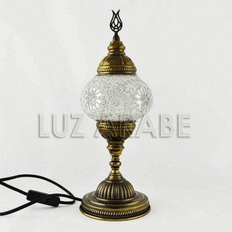 Lampe de table turque dans mosaïque en blanche avec miroirs