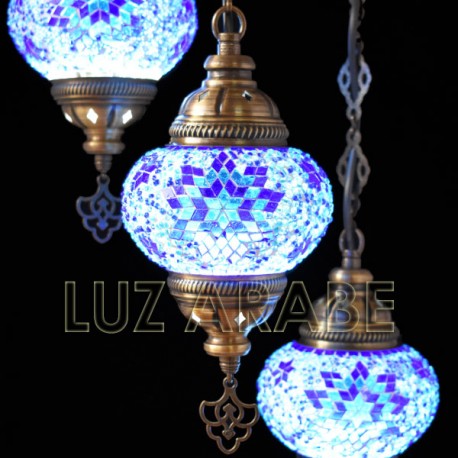 Lustre en mosaïque turque avec trois globes et ton bleu